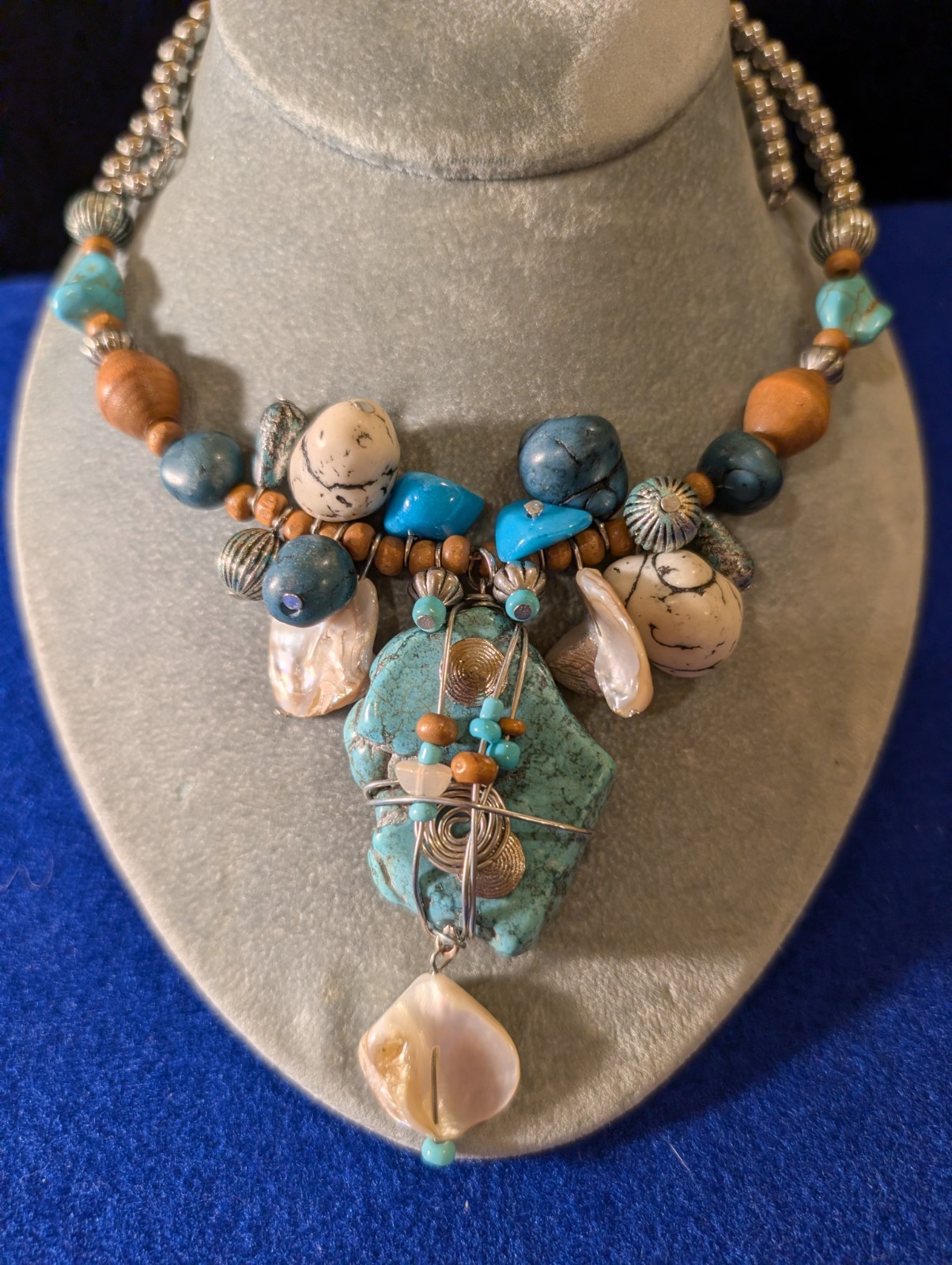 Artisan Southwest Memory Wire Statement Necklace … - image 1