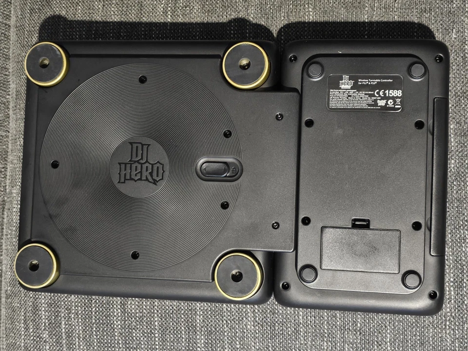 PS3 DJ Hero Renegade Edition With Case Turntable & Game Tested Working - Image 4 of 4