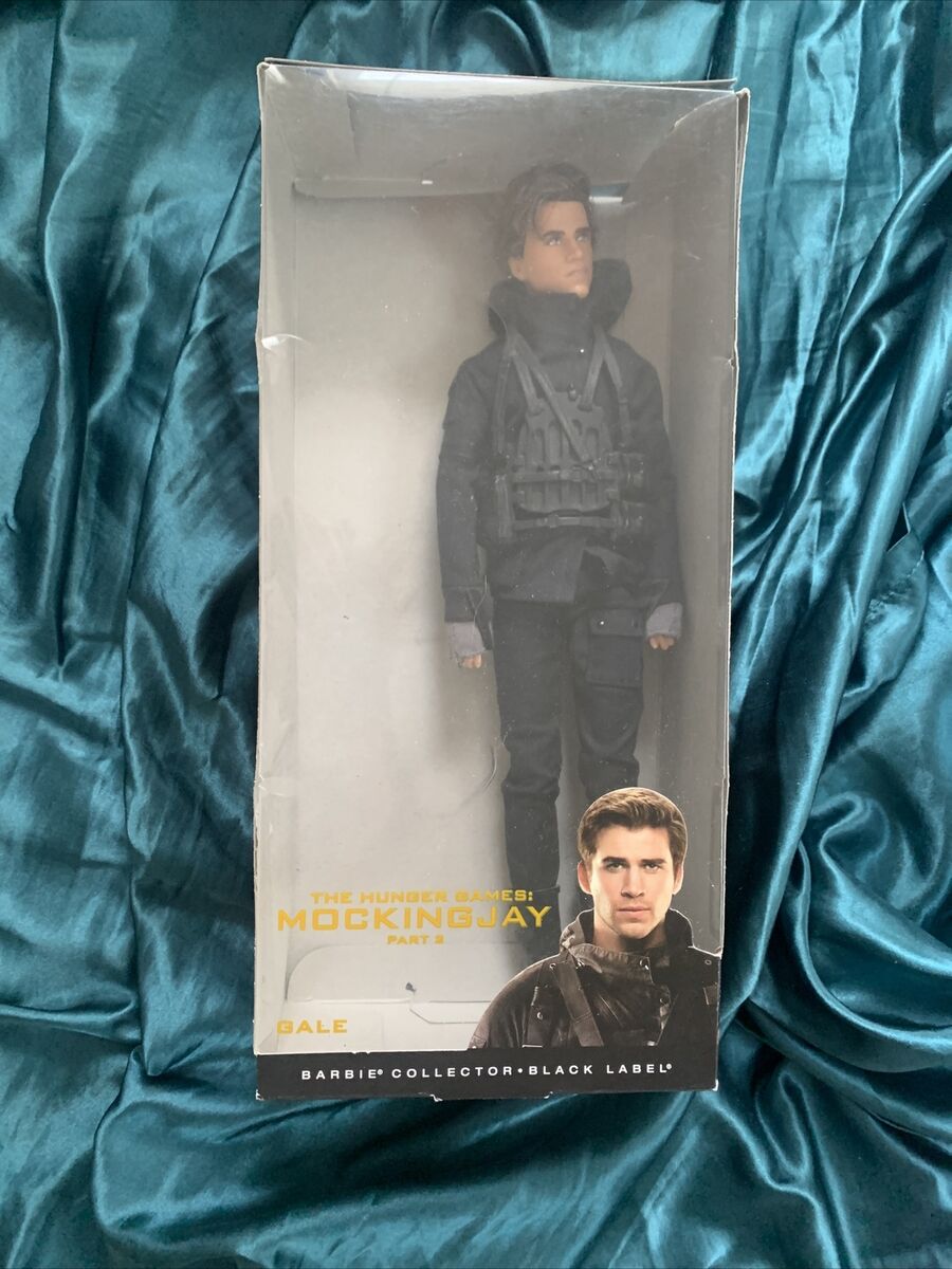 Barbie Collector The Hunger Games: Mockingjay Part 2 Gale Doll