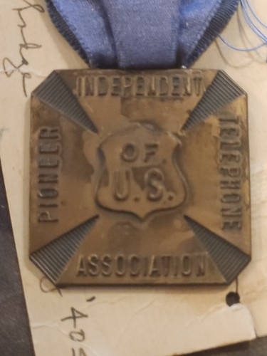 Independent Telecommunications Pioneer Association 15 Year Metal Souvenir - Picture 5 of 5