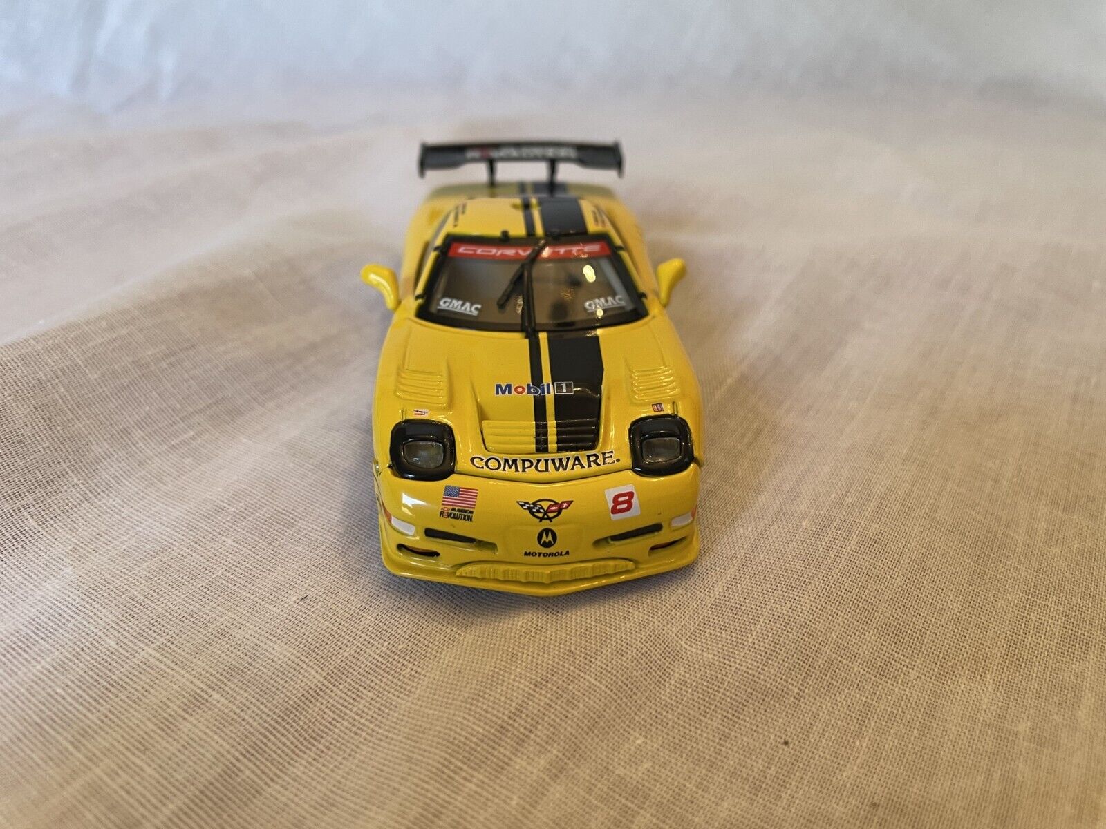 Picture 4 of 8
