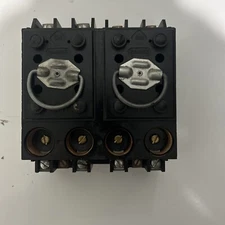 General MAIN Fuse Pullout  ,60 Amp 240V duplex Fuse Holder Base Complete Unit