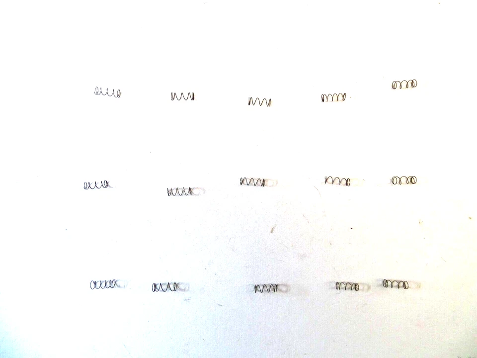 Piko N 15x Kupplungsfedern 6mm / 2mm Feder Federn Restbestand 1:160 Neuteile DDR