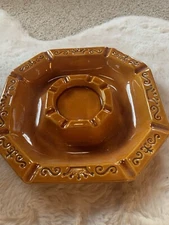 VTG '70 Coffee Table Ashtray Maddux of Calif. #7161 w/Crown Design Large 12"