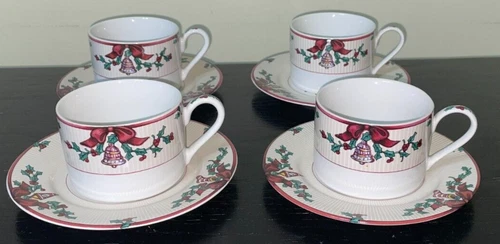 (4) Fitz & Floyd SANTA'S LIST Cups & Saucers