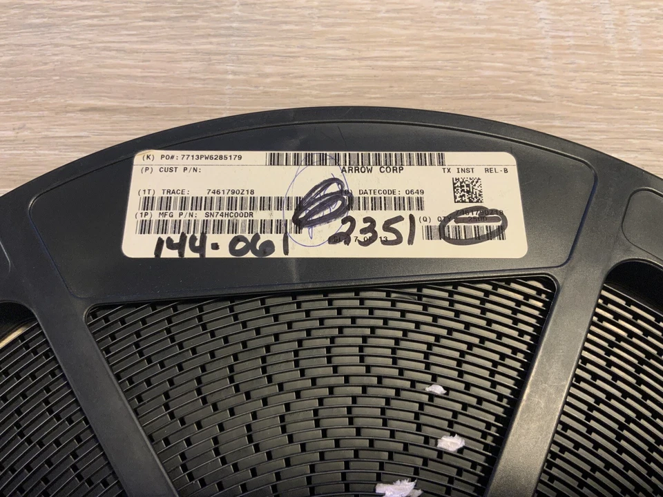 INSTRUMENTOS TEXAS 2351 PIEZAS SN74HC00 SN74HC00DR SDM Foto 3 de 4