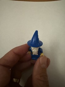 Lego Majisto Wizard has Cape 1736 1746 2891 Dragon Knight Castle Minifigure MJ34