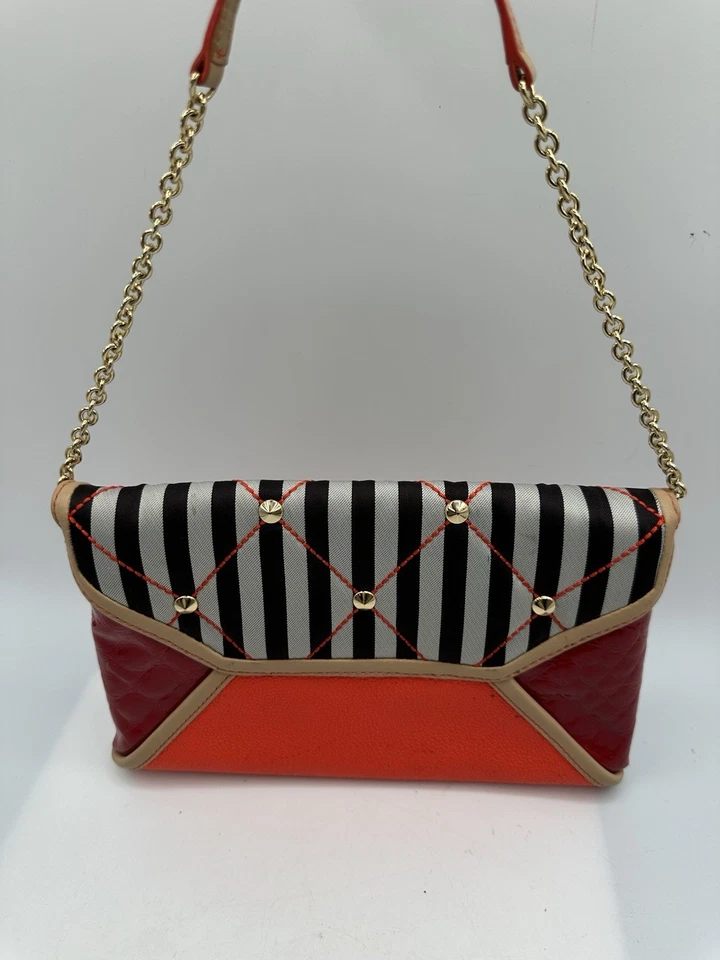 HENRI BENDEL QUILTED CENTENNIAL FABRIC MULTICOLOR LEATHER CLUTCH BAGUETTE BAG - Image 3 of 4