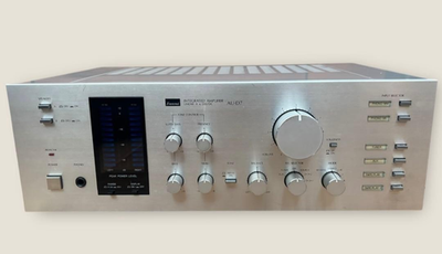Sansui（サンスイ） AU-D7 Sansui AU-D7 Integrated Amplifier Silver 135W Vintage Amp Audio