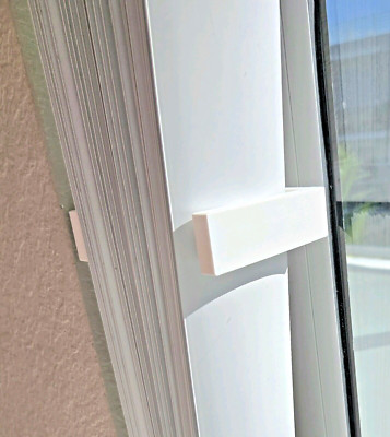 Wall Mounted Vertical Blind Holdback / Curtain - 3D Printed 