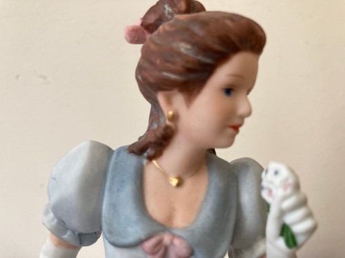 Homco Porcelain 8.5" Figurine Victorian Lady Camille Woman w Flowers & Hat 1452 - Picture 3 of 8