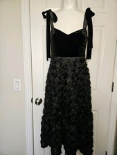 Lulus Women's Sweetheart Neck Ribbon Tie Rose Overlay Formal Dress Size XS