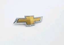 2018-2020 CHEVROLET EQUINOX FRONT GRILLE BOW TIE EMBLEM LOGO BADGE