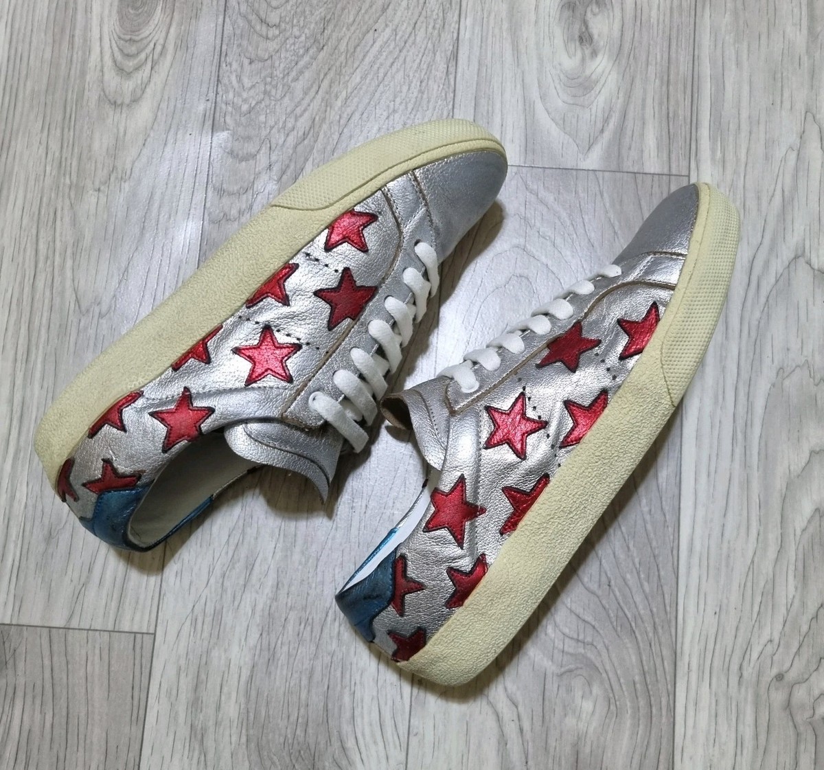 Saint Laurent Paris Shoes Silver Metallic Low Top Star Red