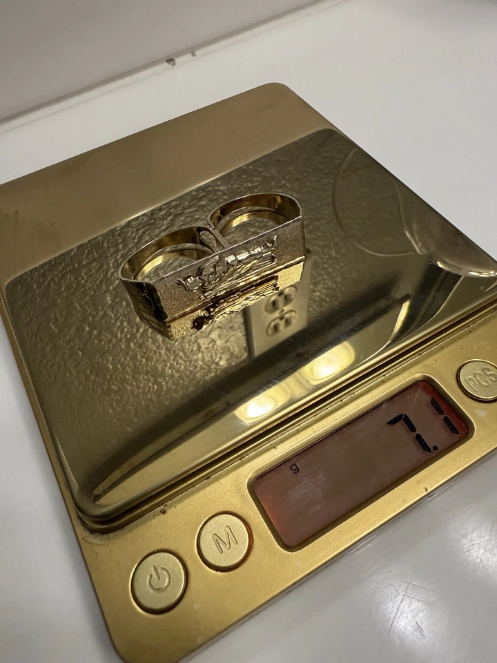 Anillo de dos dedos Saint Jude talla diamante oro amarillo real de 10K Foto 3 de 4