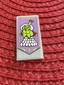 LEGO Tile 2x4 with Angry Birds Leonard Crown & Eggs Set 75826 King Pig&rsquo;s Castle