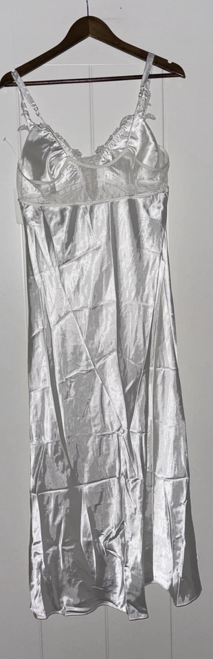 Camisón Flora By Nikrooz‎ By Stella Satinado Ribete Venado Sin Mangas Mujer L NUEVO Romance Foto 2 de 4