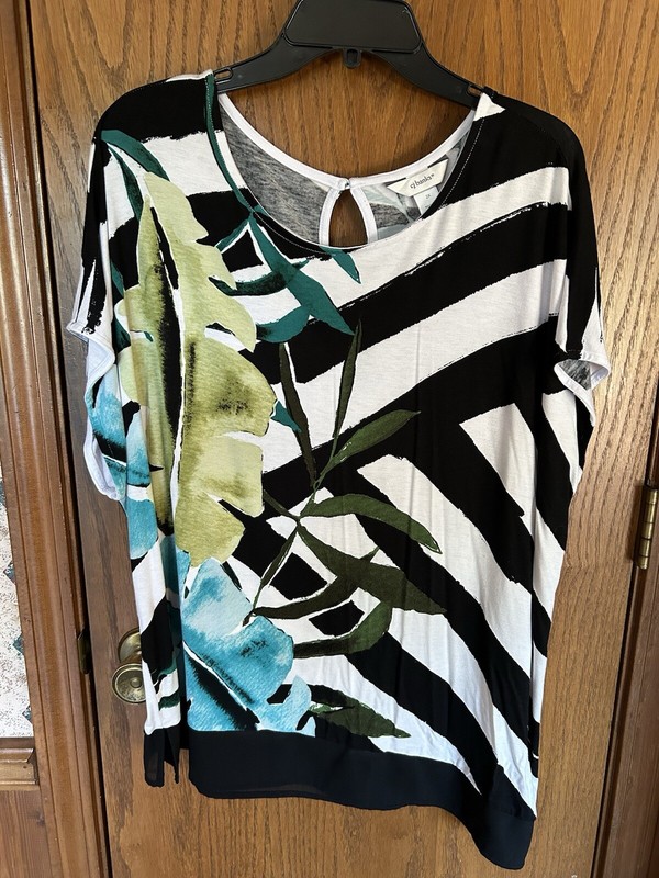 CJ Banks Top - Size 2X