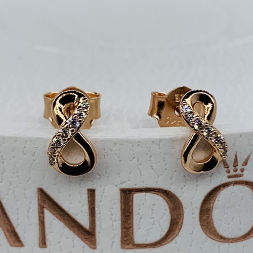 Pandora Sparkling Rose Gold Infinity 
