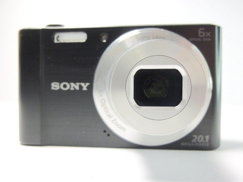 Sony Cyber-Shot DSC-W810 20.1 MP 6x Zoom Digital Camera Tested + 4GB card etc. - Picture 2 of 14