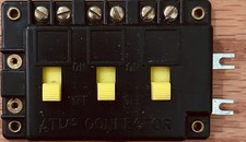 Atlas 205 Connector, a classic model railroad electrical accessory