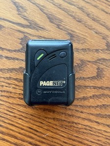 Vintage Motorola PageNet Beeper Pager With Clip Black Fair