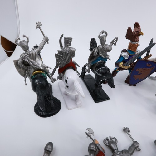 Knights Castle Medieval Figures Lot 16 Toy Soldiers Horses Shields Lion Eagle Ki - Picture 12 of 18