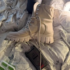 Size 11m Genuine Leather Nude Lug Sole Boots....