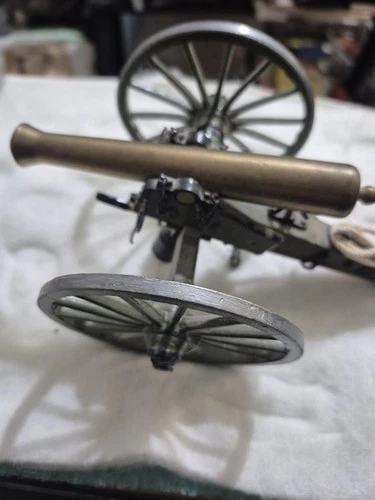 Civil War Cannon  Replica