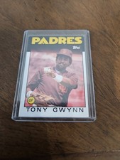 1986 Topps Tony Gwynn #10 Padres Baseball Card  HOF