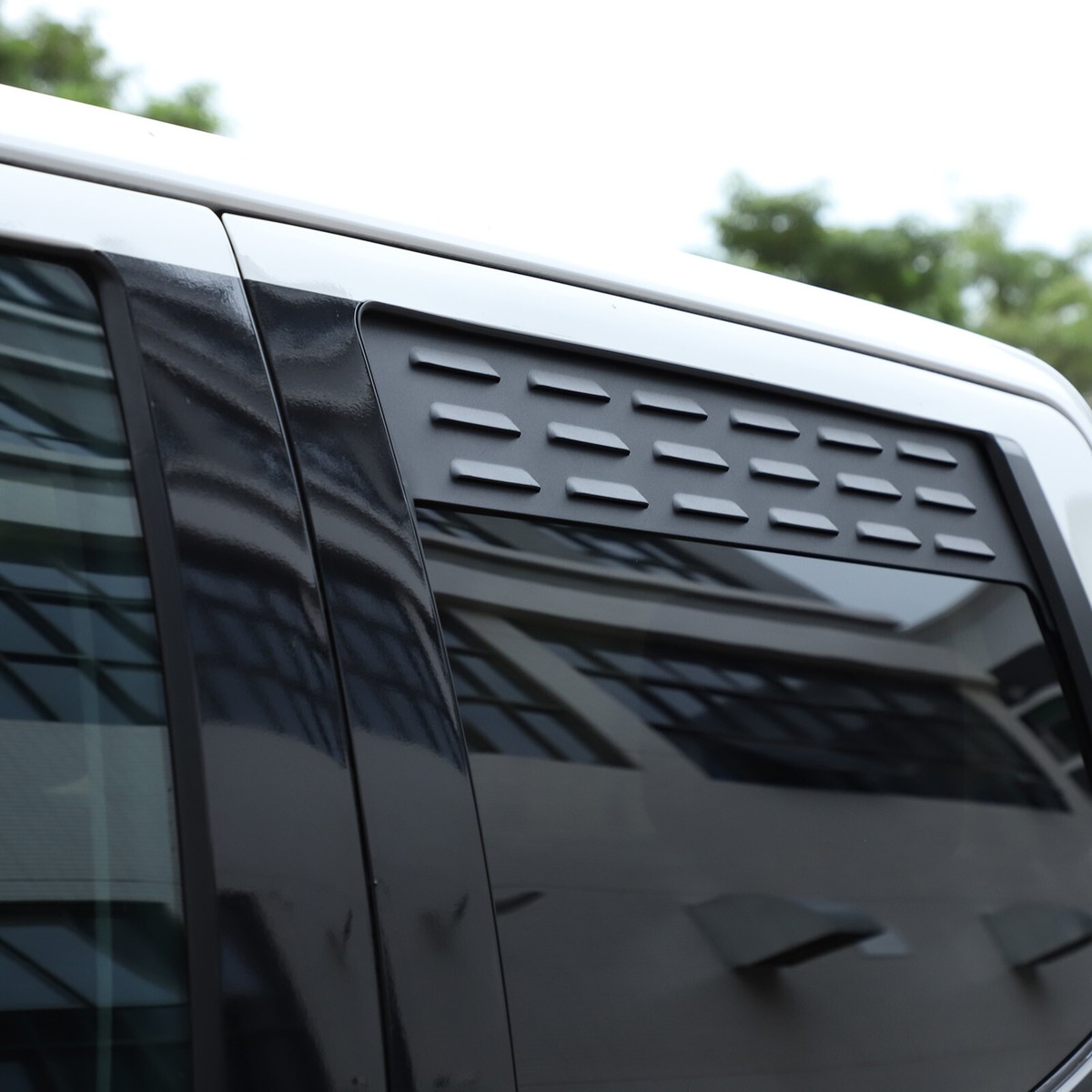 2nd Row Window Air vent Camping Screen Ventilation Louver Fits