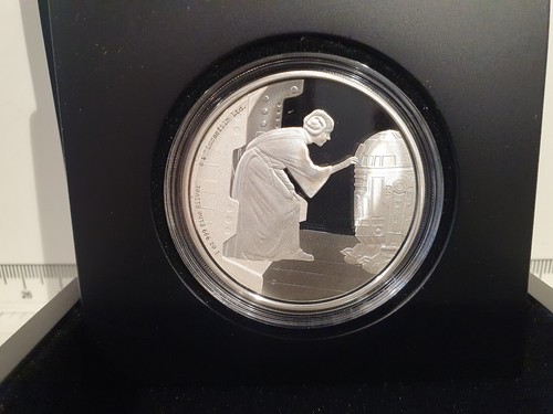 (lot 937) 2016 Niue 1oz .999 Silver -Star Wars - Princess Leia Organa $2