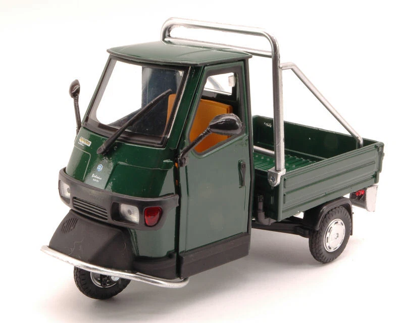 Miniature Moto Auto 1:18 APE PIAGGIO CROSS 50 Modélisme Statique Véhicules - Photo 1/1