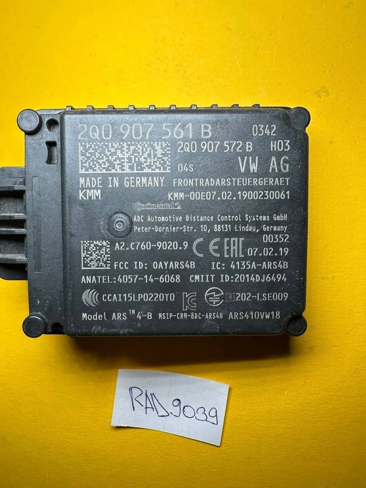 Sensor radar 2Q0907561B VW Arteon Tiguan T-Roc T-Cross Polo Teramont Crafter T6 Foto 2 de 4