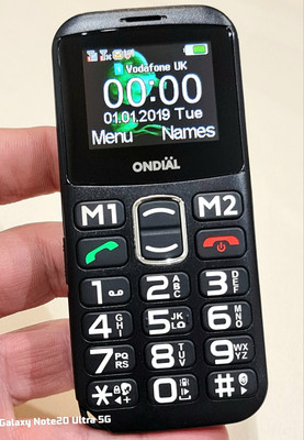 Ondial F881 (entsperrt) Handy Tadelloser Zustand mit Ladegerät
