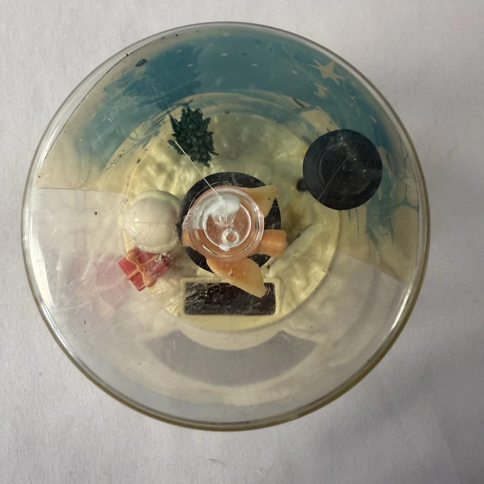 Suncatcher Bobble Head Solar Bird In Flight Above Snowman’s Family Christmas ￼￼ - Image 3 of 4