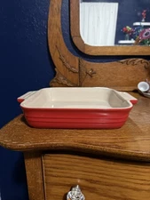 Le Creuset Cerise Red 9x9 Square Stoneware Baking Cooking Casserole Dish Tray
