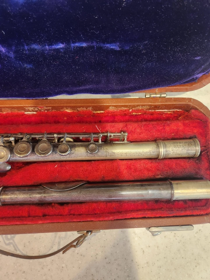 复古 Evette Paris 银色长笛法国制造和皮革保护壳 — 第 4/4 张图片