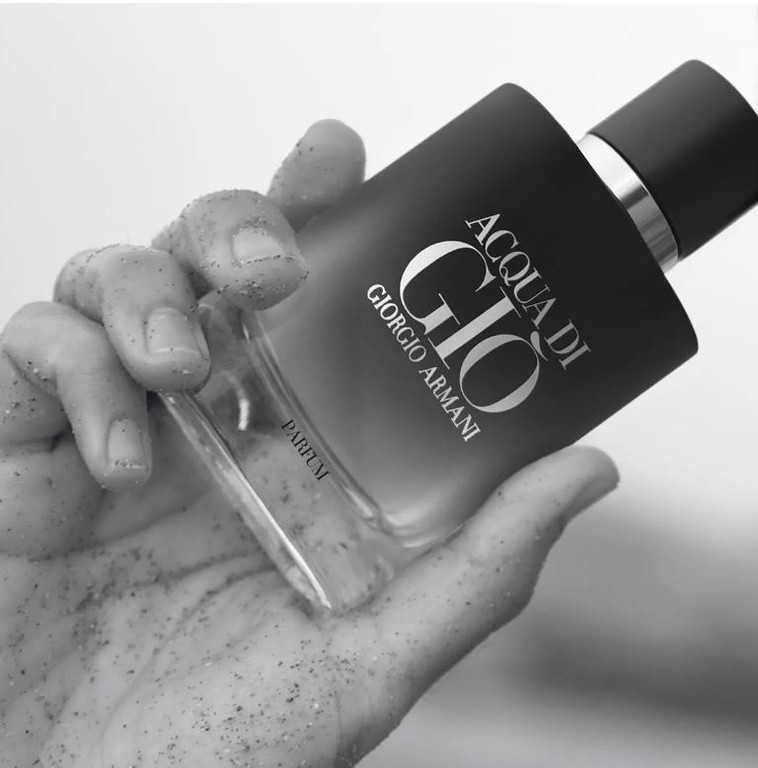 Giorgio Armani Acqua Di Gio Parfum 2.5 oz / 75 ml Refillable Spray