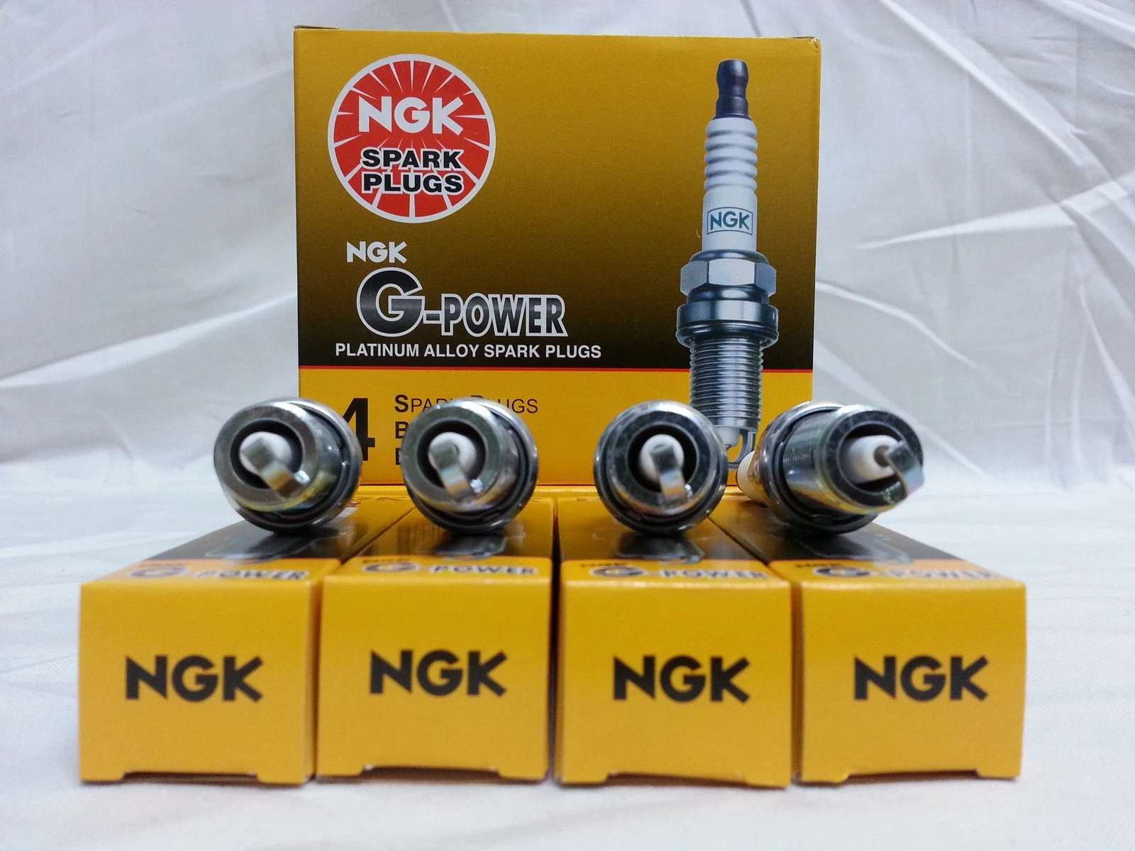 4-New NGK G-Power Platinum Spark Plugs BCPR5EGP #7086 Made in Japan 