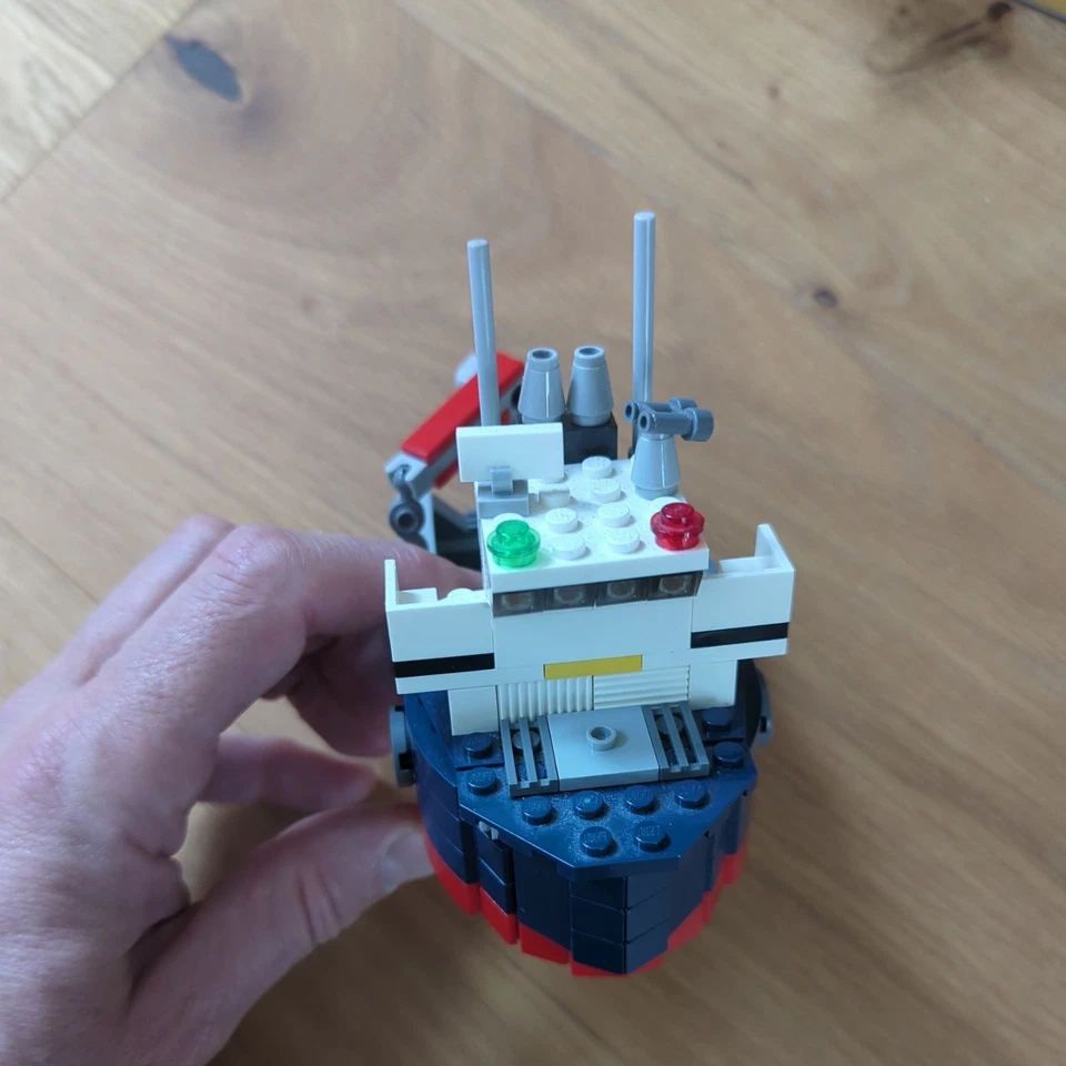 LEGO Creator 31045 Ocean Explorer, photo 4 of 5
