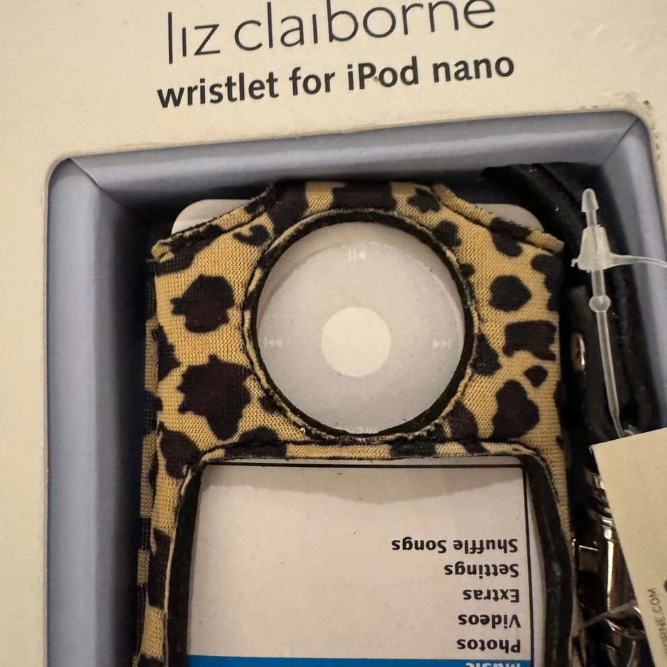 Liz Claiborne Leopard Print Wristlet for iPod Nano 4th/8th Gen Case - Image 4 of 4