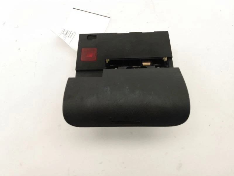 Bandeja de cinzas Audi TT MK1 conversível console FWD compatível com 2000-2006 - Imagem 2 de 4