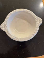 LEFTON VINTAGE IVORY COLOR BOWL RENAISSANCE PATTERN 6.5" DIAMETER