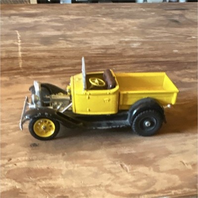 Hubley Ford Model A 1:20 Yellow Black Diecast Pickup Truck for Ages 8-11 Years