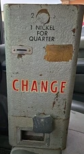 Vintage 25 Cent Quarter Coin Changer  Standard Change Maker 1960's (SC10)