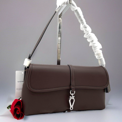 AUTH NWT COACH Hamptons Flap Glovetanned Leather Shoulder