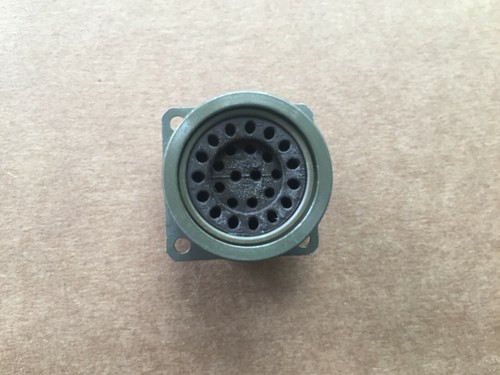 BENDIX PT00CE16-26P CONNECTOR RECEPTACLE ELECTRICAL 26 GOLD PINS - Picture 3 of 4