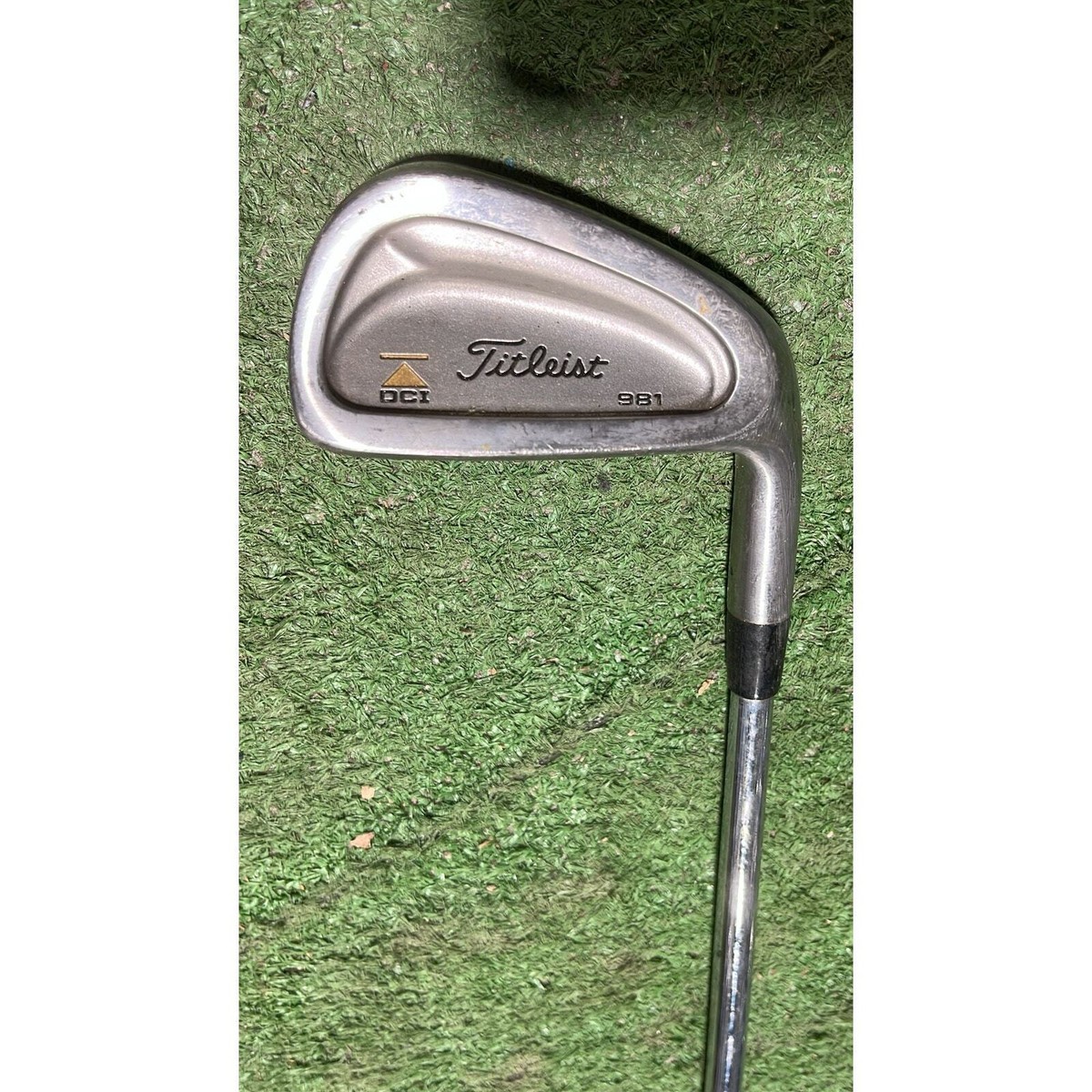 Titleist DCI 981 Stiff Flex 38