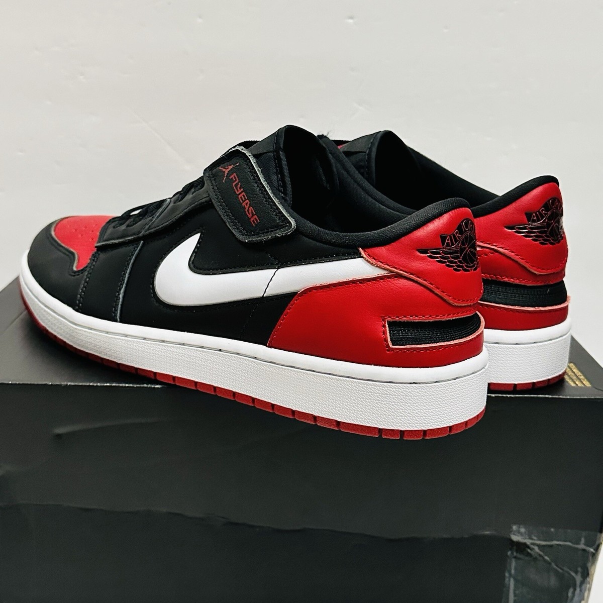 Men's Size 12 - Air Jordan 1 FlyEase Low Alternate Bred Toe